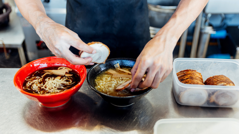 Illustration for article titled How to put together your first bowl of ramen, step by step